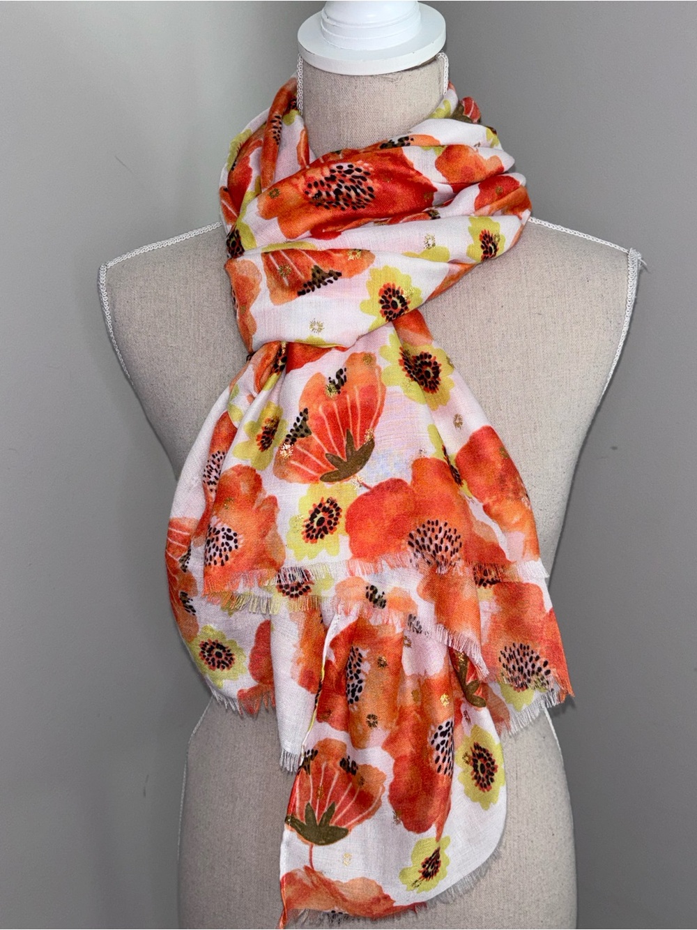 Pretty Persuasions orange white poppy print w/gold accent lightweight scarf wrap
